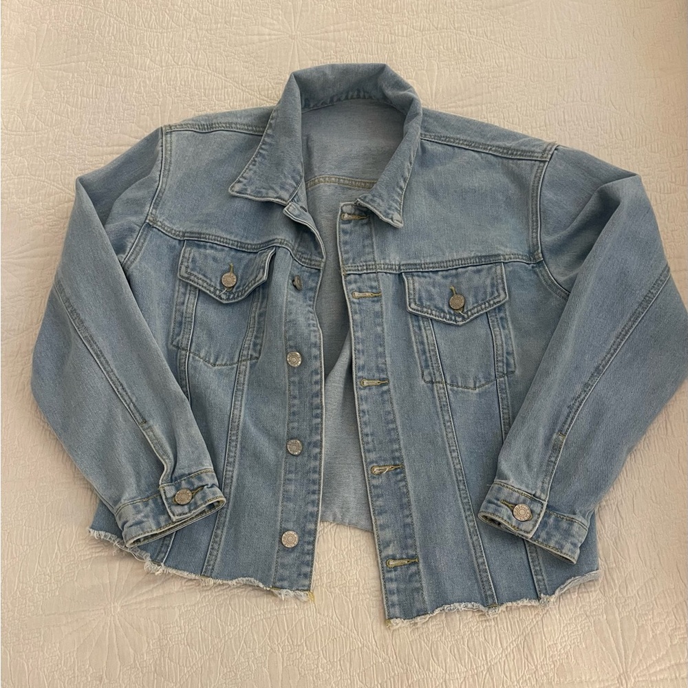 Light wash Jean jacket